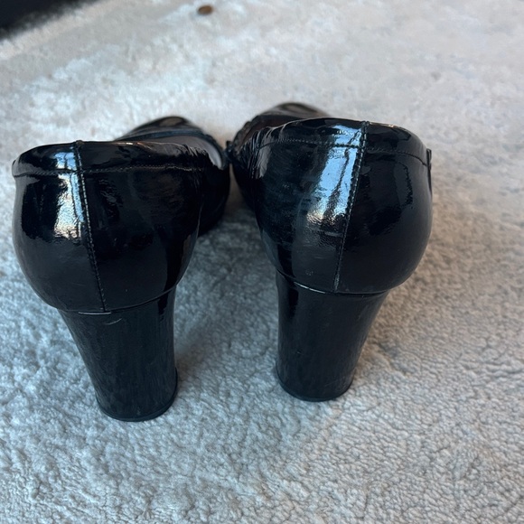 Prada Black Patent Leather Heels - Picture 3 of 7